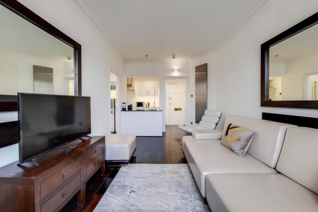 Apartment Belgravia Residences London