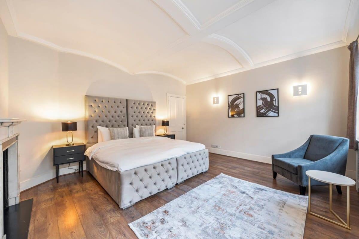 Belgravia Residences Apartment London
